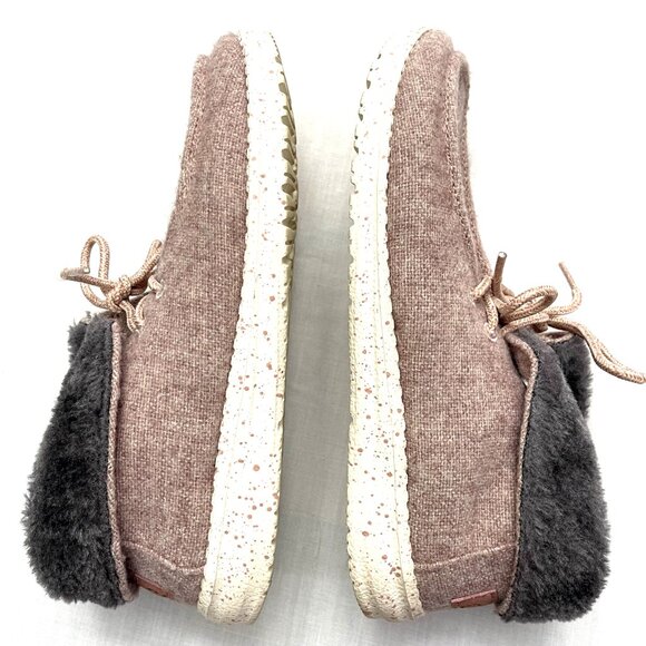 Hey Dude Women's fur lined sneaker booties Size 6 - Picture 8 of 11
